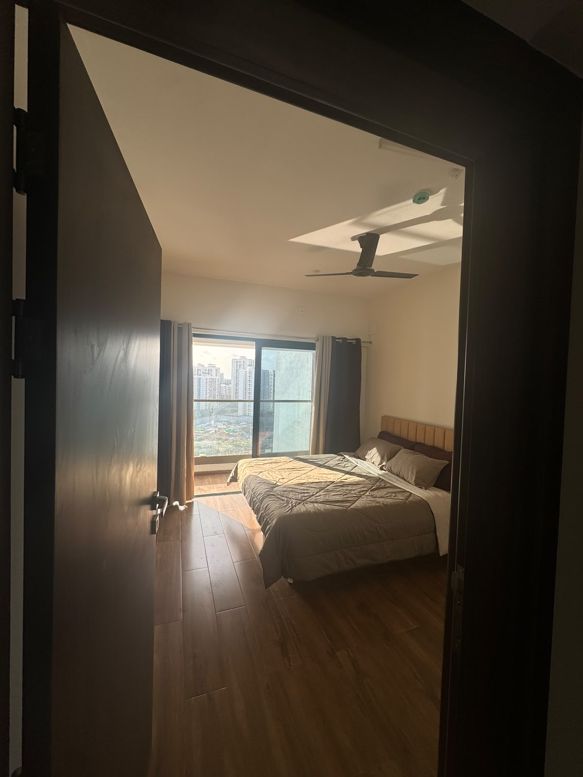 🏡 PREMIUM BRAND NEW 2 BHK FOR RESALE 📍 RIVERDALE GROVE | KHARADI, PUNE - Image 1