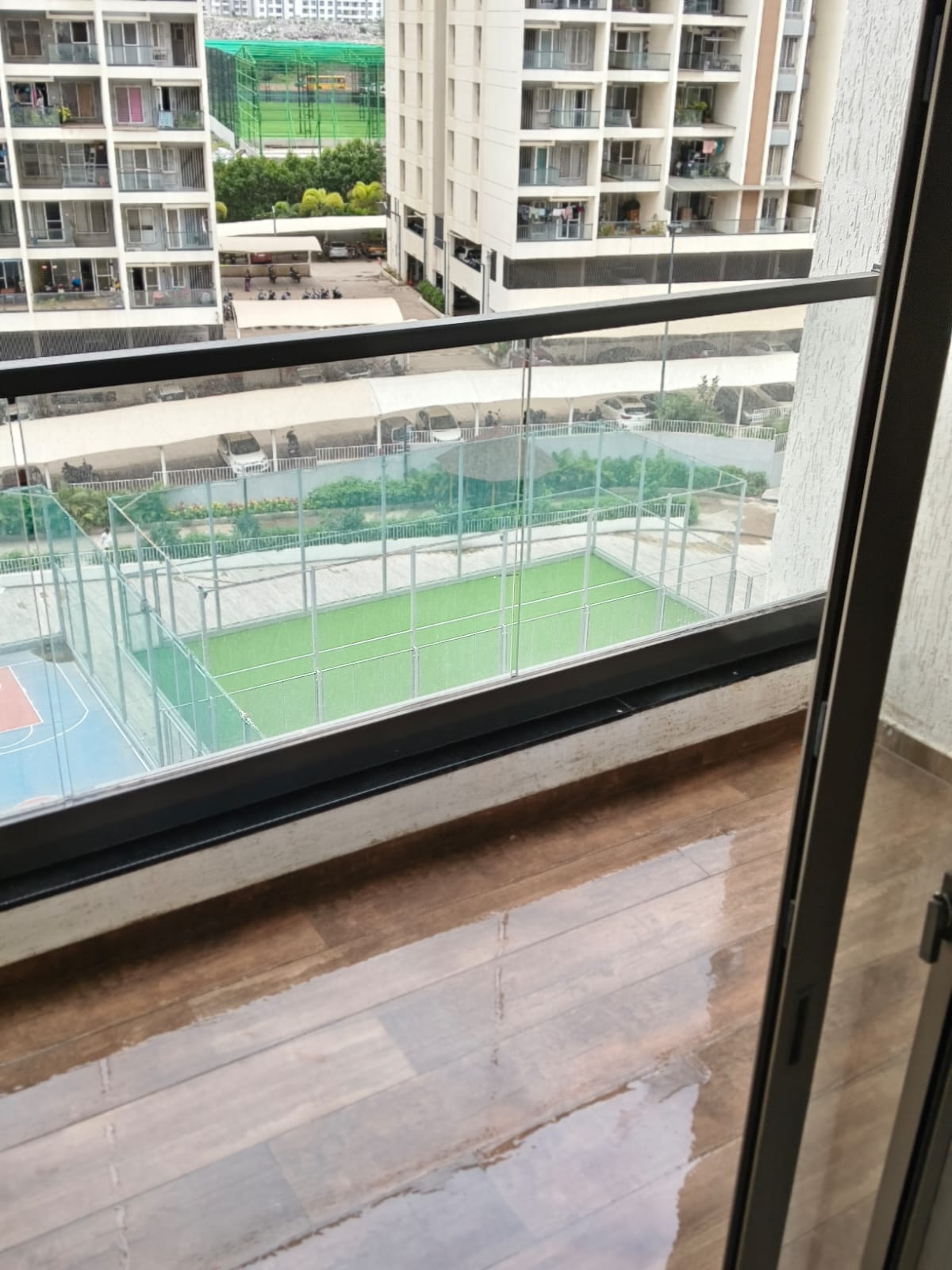 Brand New 3 bhk Apartment for Rent in Majestique Towers ,kharadi - Image 1